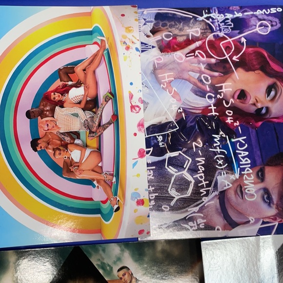 Jeffree star post cards - Picture 11 of 14